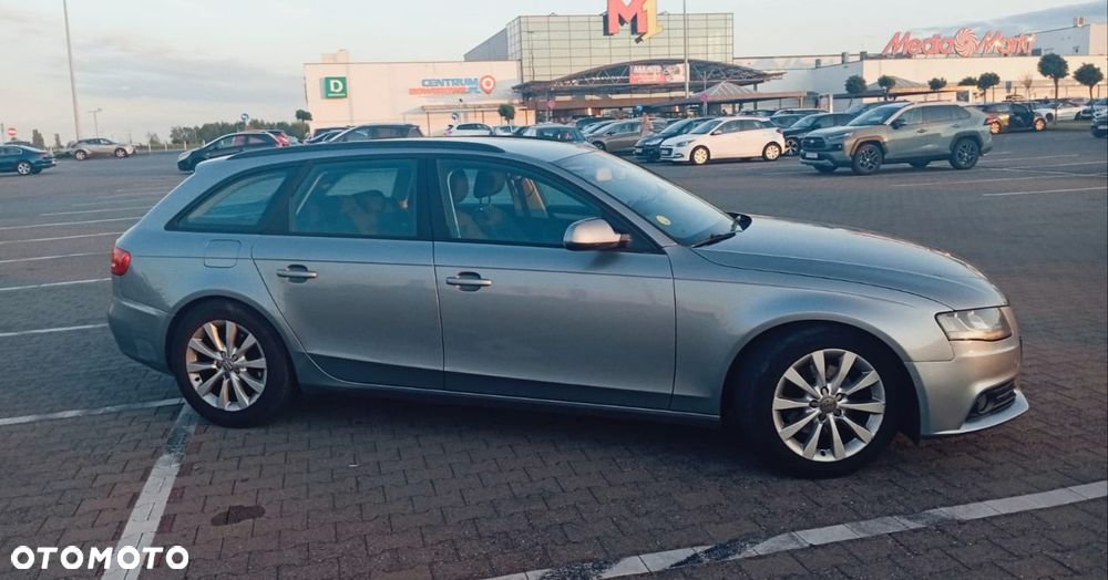 Audi A4 Avant 2.0 TDI DPF Ambiente - 5