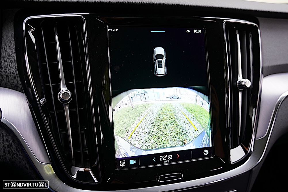 Volvo V60 2.0 T6 AWD TE Essential - 25