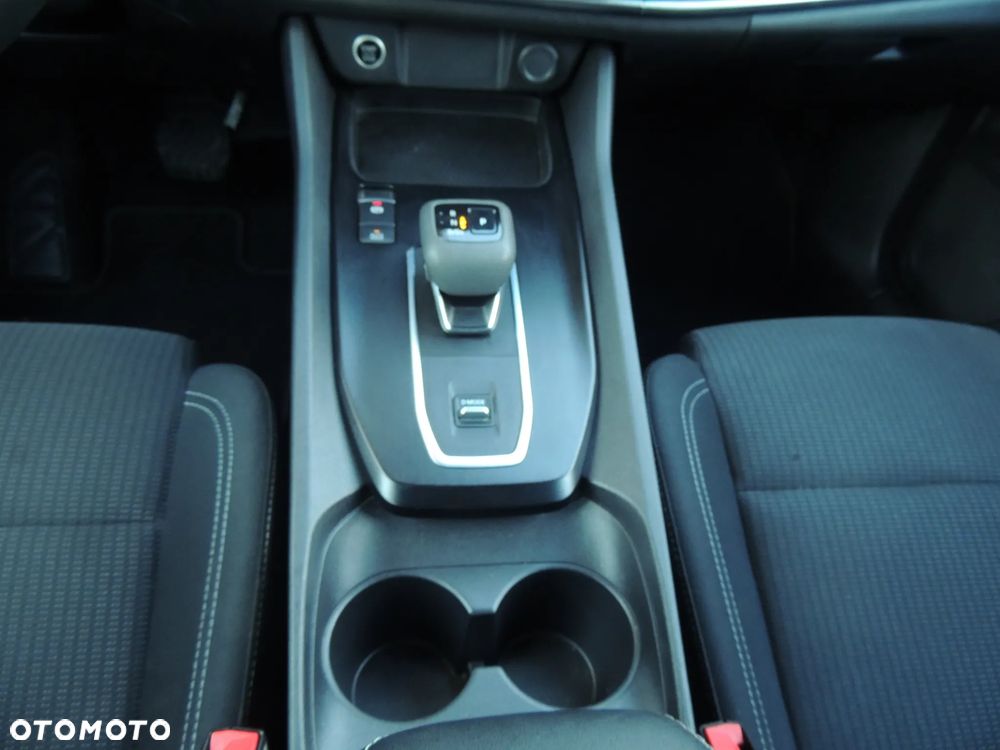 Nissan Qashqai 1.3 DIG-T mHEV Acenta Xtronic - 23