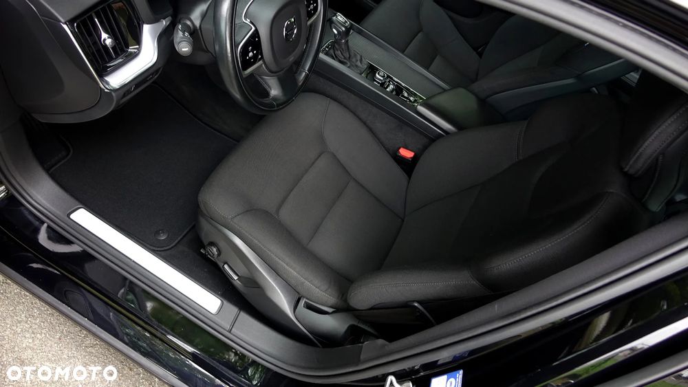 Volvo V60 D4 AWD Geartronic - 4