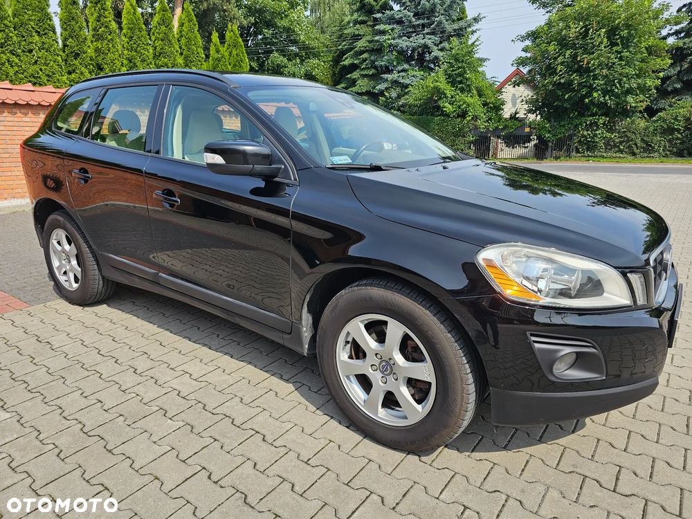 Volvo XC 60 2.4D AWD - 16