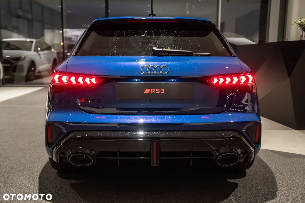 Audi RS3 Sportback - 4