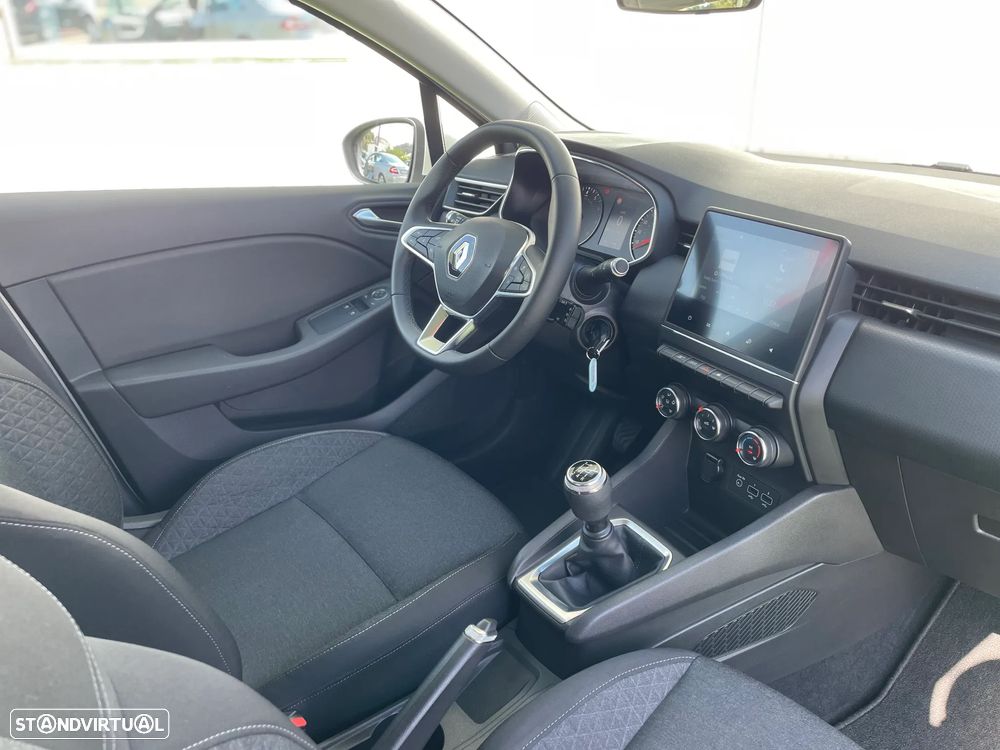 Renault Clio 1.0 TCe Exclusive - 11