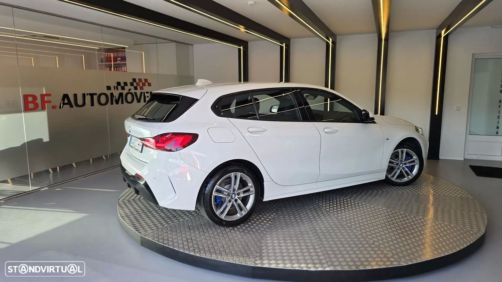 BMW 116 d Pack Desportivo M - 8