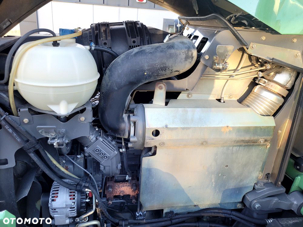 Fendt 824 VARIO Profi Plus SCR - 36