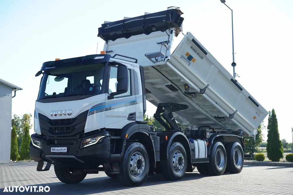 Iveco X-WAY 480 / 8X4 / BASCULATOR DUBLU / BANCĂ LATERALĂ HIDRODOXICĂ / PERDĂ ELECTRICĂ / ANVELOPE 100% / - 2