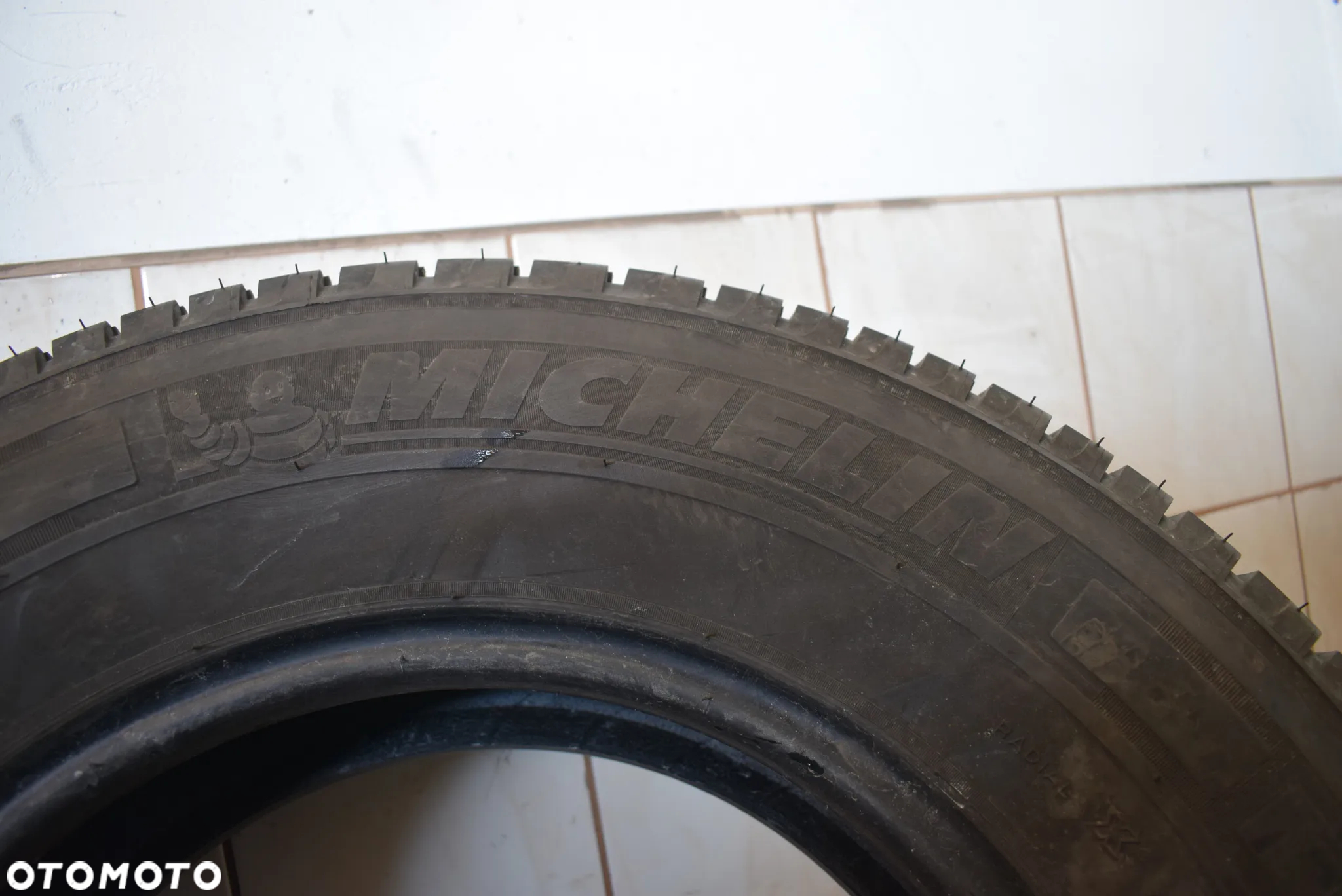 R16C 225/75 Michelin Agilis Camping Cena za parę - 5