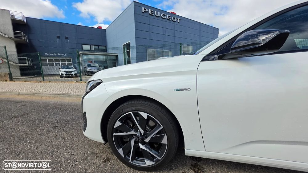 Peugeot 308 1.6 Hybrid Allure Pack e-EAT8 - 26