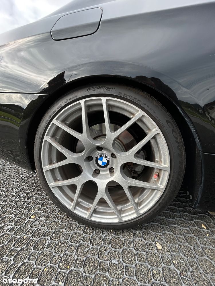 BMW Seria 3 335i - 24