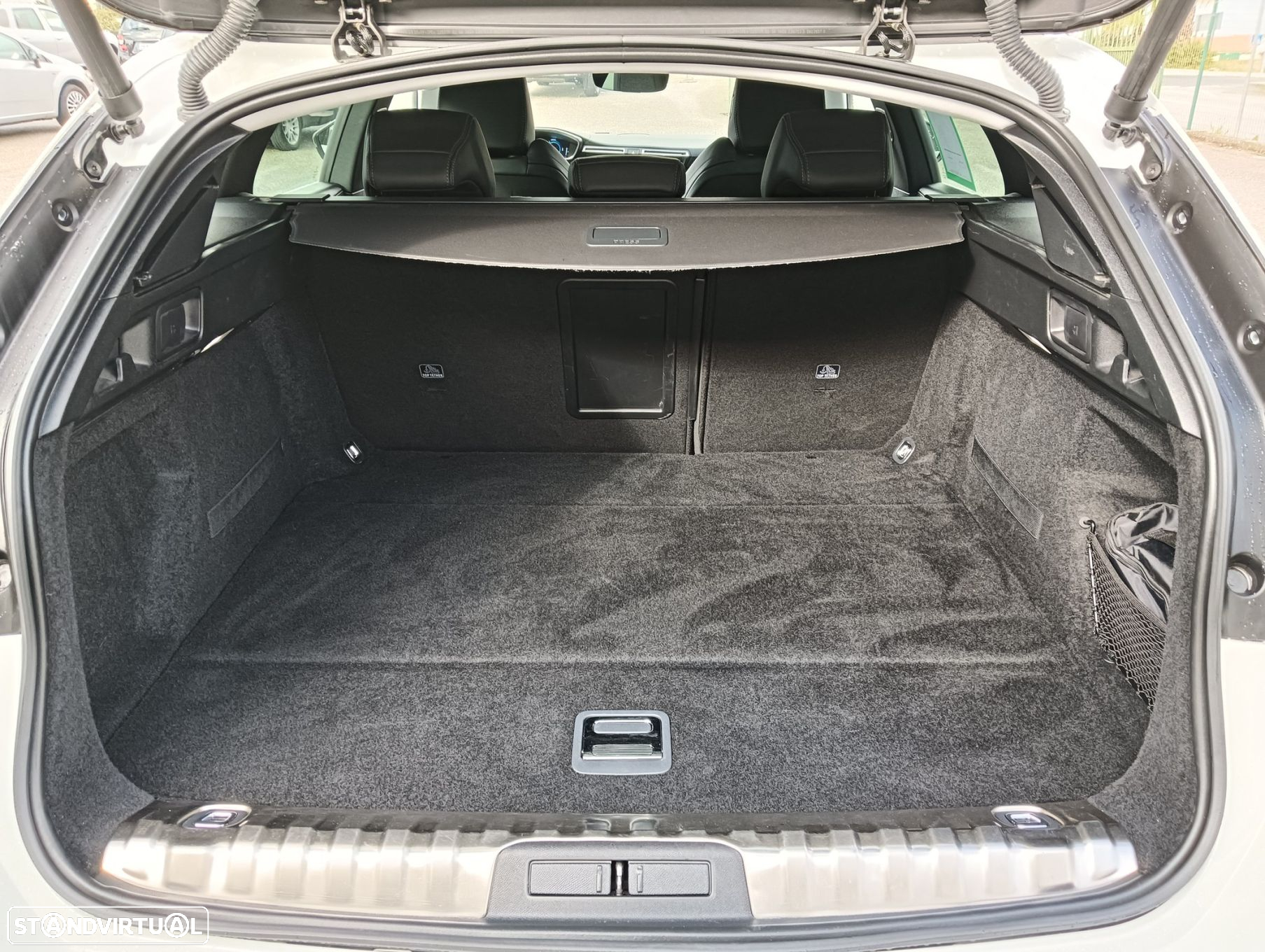 Peugeot 508 SW 1.6 Hybrid Allure Pack e-EAT8 - 17
