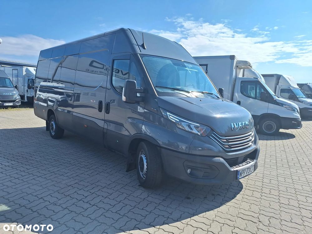 Iveco Daily 35S18 HiMatic furgon 16m blaszak automat FV23% MAXI - 3