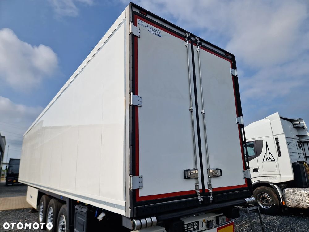 Krone SD CHŁODNIA/ DOPPELSTOCK/ CARRIER VECTOR 1950/ PODNOSZONA OŚ - 15