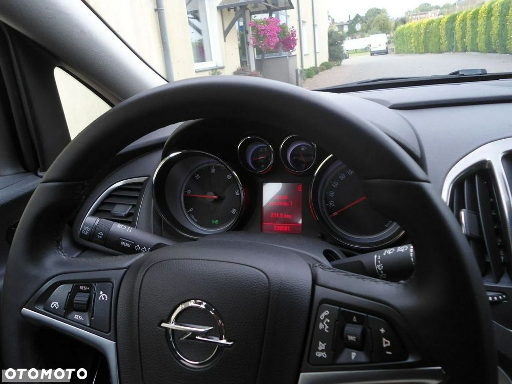 Opel Astra - 24