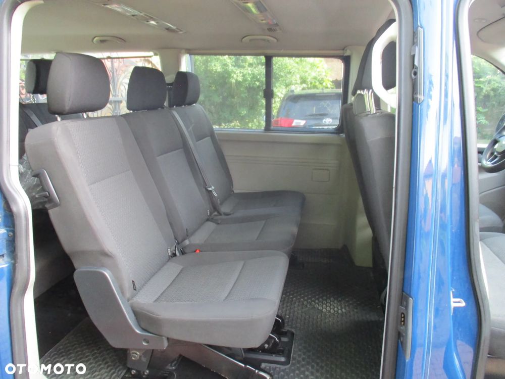 Volkswagen Caravelle 2.0 TDI L2 Highline - 4