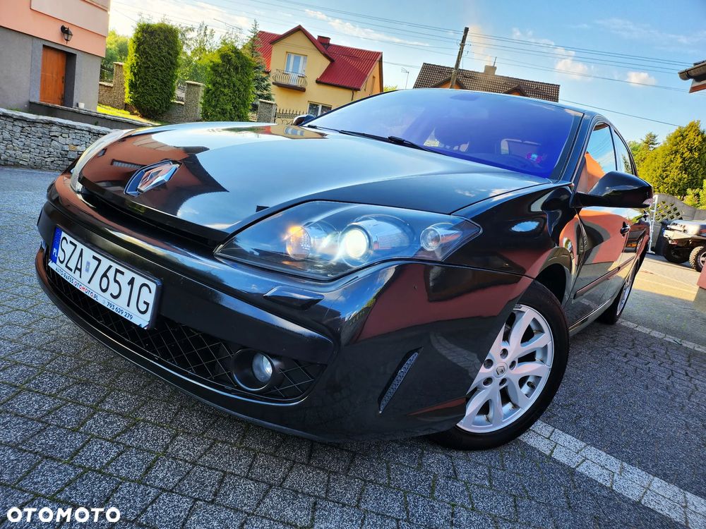 Renault Laguna - 1