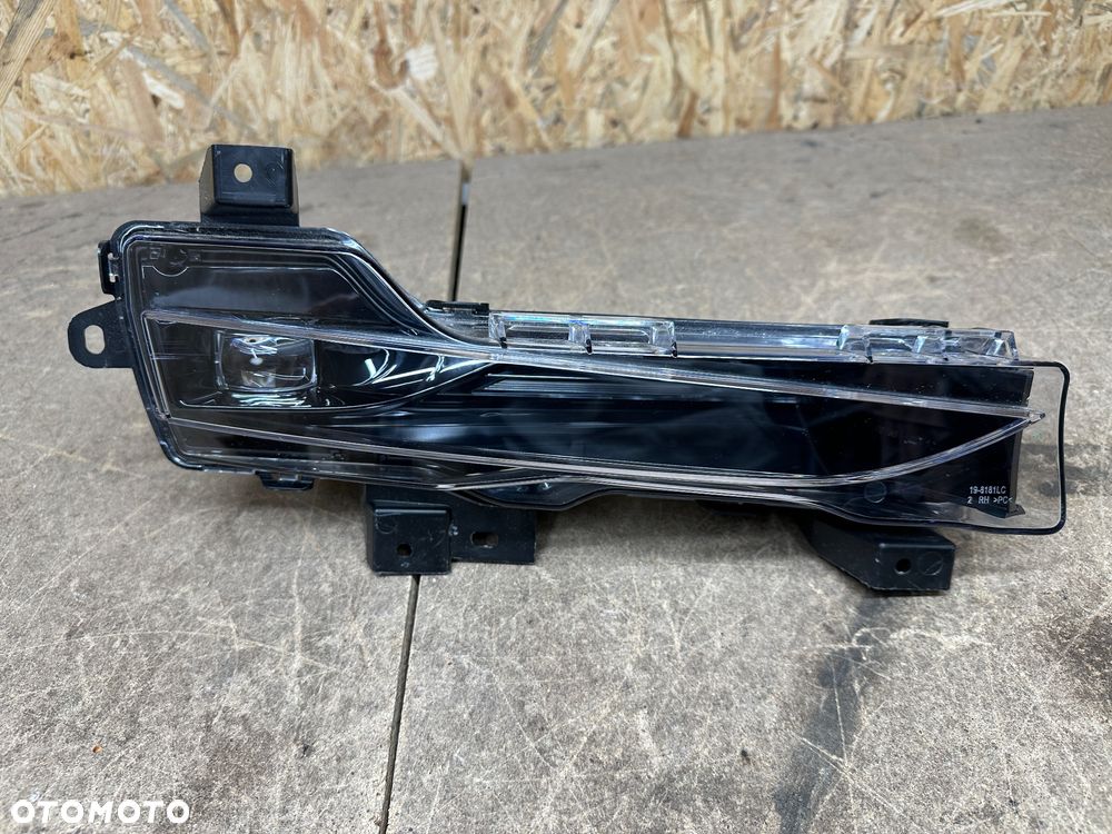 TESLA 3 Y LIFT  halogen drl led 1624798-00-A 1624797-00-A - 2