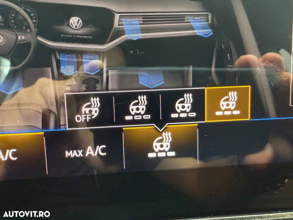 Volkswagen Touareg V6 TDI 4MOTION Elegance - 28