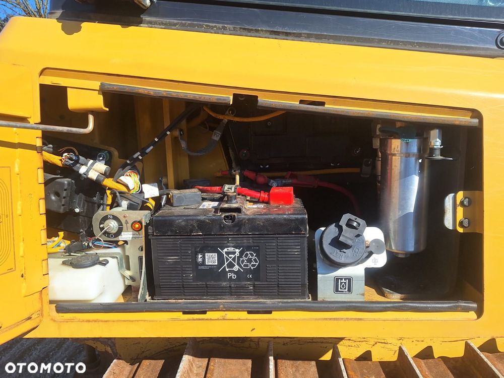 Caterpillar CAT D6K2 LGP - 24