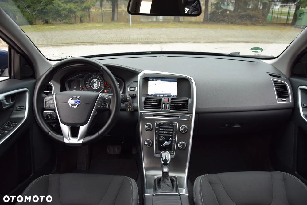 Volvo XC 60 - 16