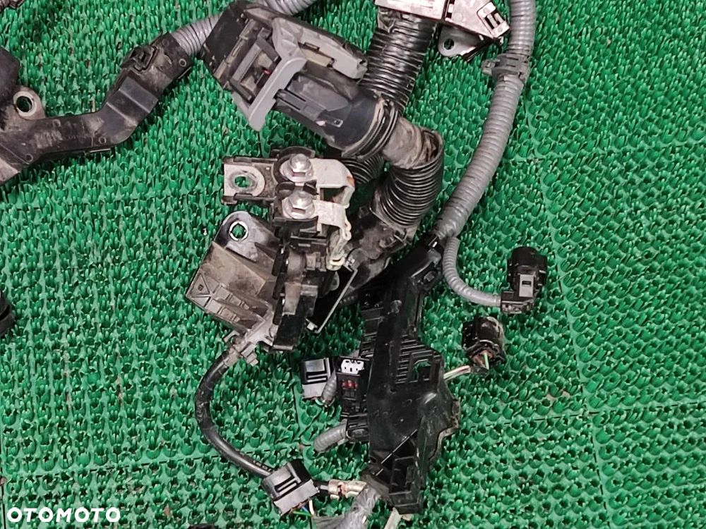 TOYOTA YARIS 1.5i Aut 19-24r Wiązka Silnika - 4