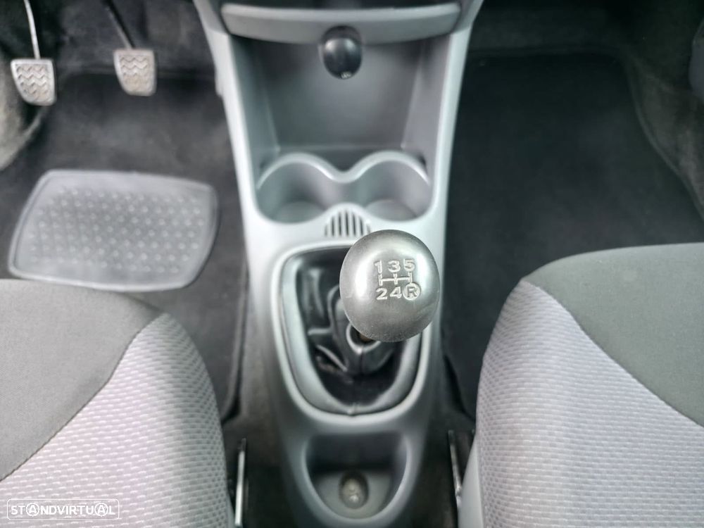 Toyota Aygo 1.0 + AC - 9