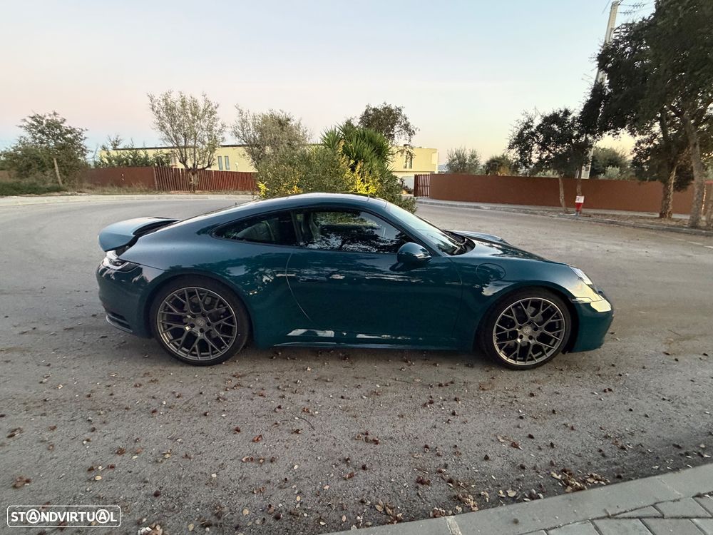 Porsche 911 (992) - 2