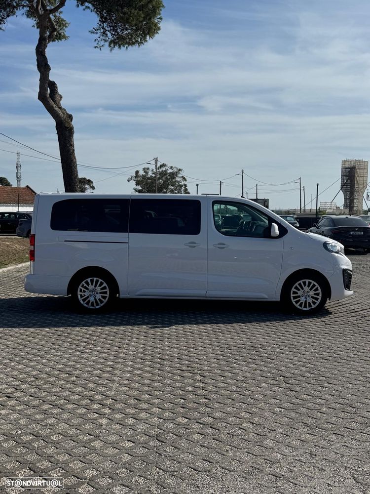 Peugeot e-Expert 75 kWh Semi-Vidrado Long - 9