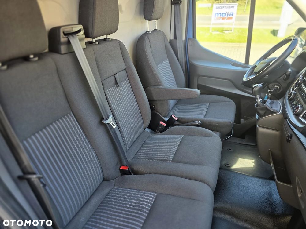 Ford Transit - 16