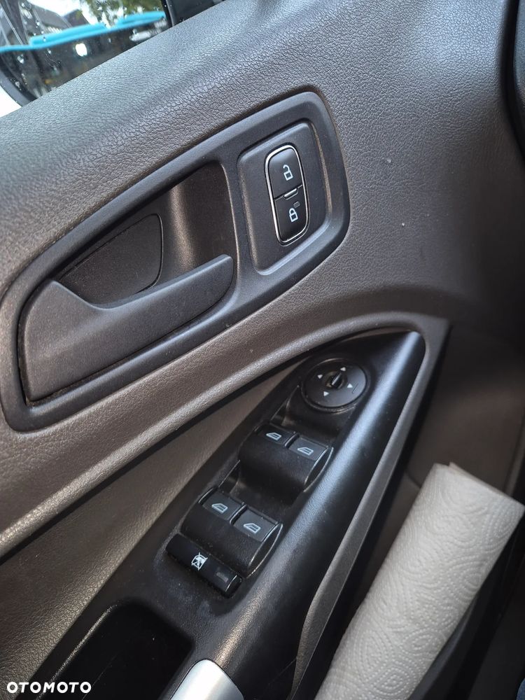 Ford Tourneo Connect Gr 1.5 EcoBlue Trend - 6