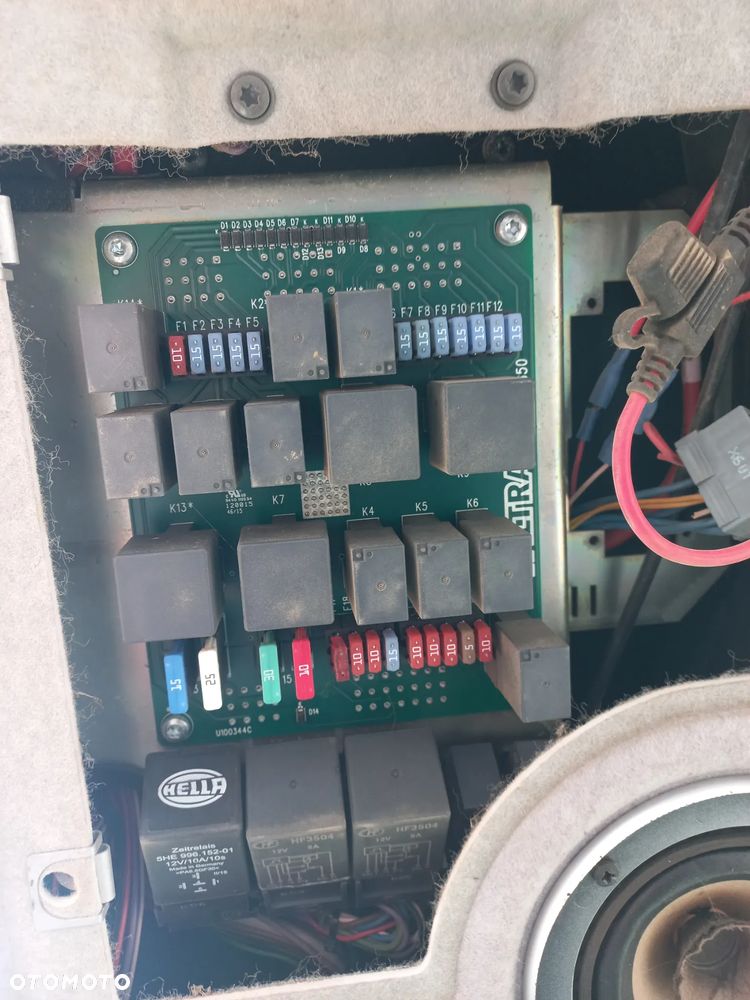 Kabina valtra,licznik ,wiązka elektryczna,dach,pulpit,wyświetlacz,ehr,sterownik,komputer,instalacja,szyberdach,R917008392,podłokietnik,pompka hamulcowa,orbitrol,t 194,t175,254,versu,q 305,t144,s,t234,t214,t154,s416,s374, - 22