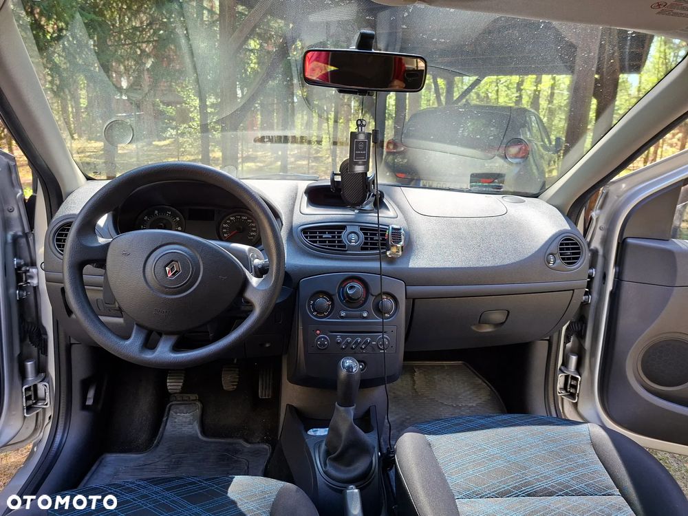 Renault Clio 1.2 TCE Alize - 21