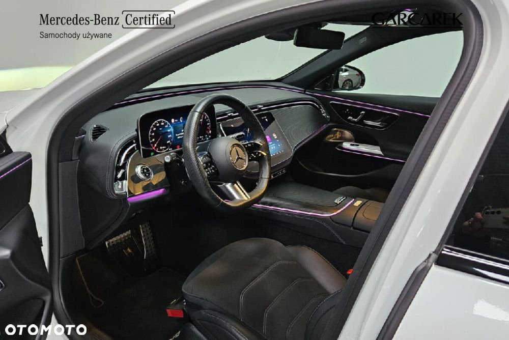 Mercedes-Benz Klasa E - 19