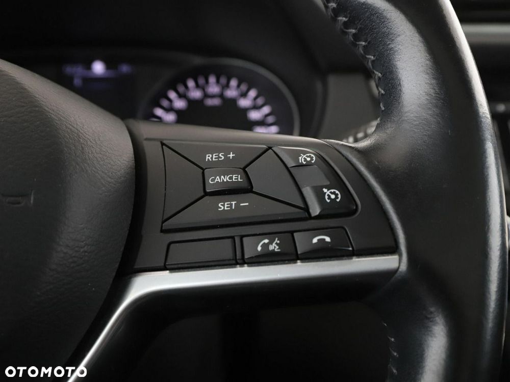 Nissan Qashqai 1.6 DCi N-Connecta - 29
