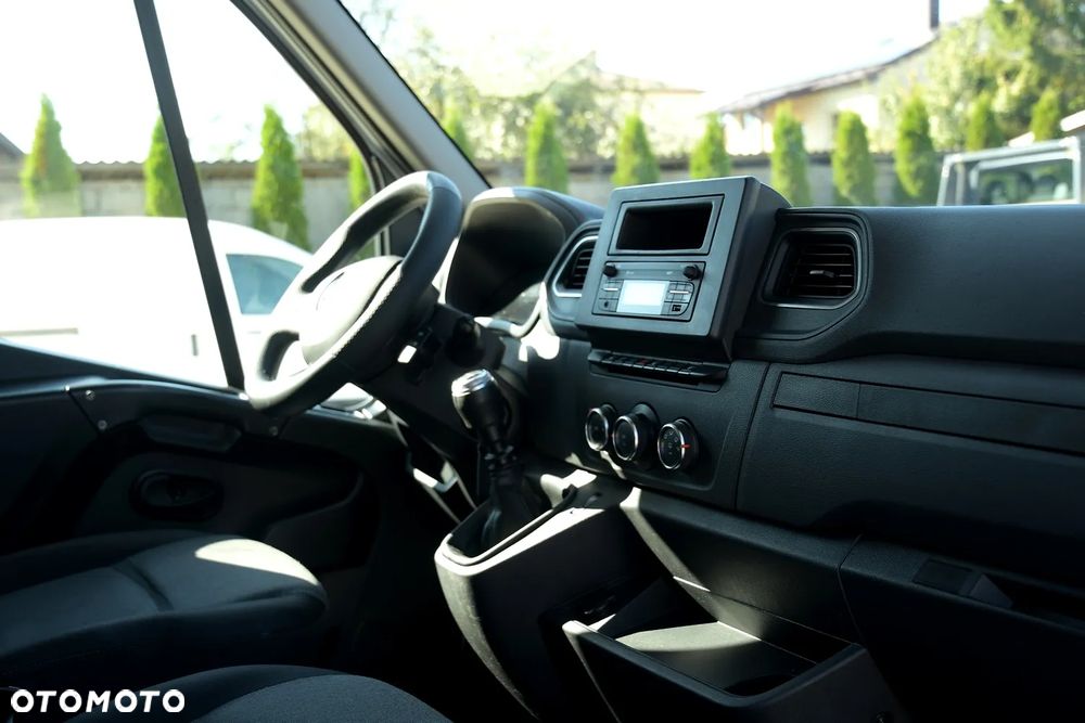 Renault MASTER 2.3 dCi 163KM * KONTENER 8ep+ WINDA 750kg* - 18