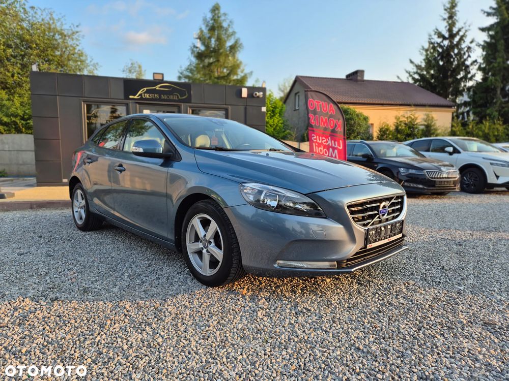 Volvo V40 - 19