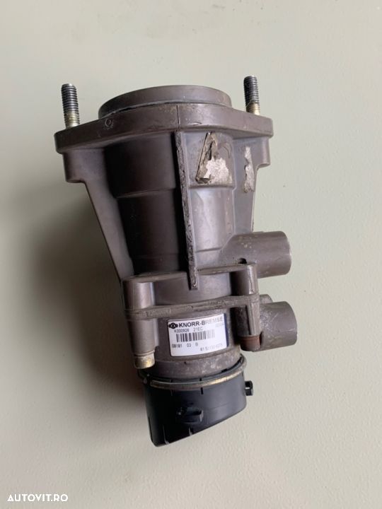 supapa pedalier man tgx 81.52130–6275 - 1