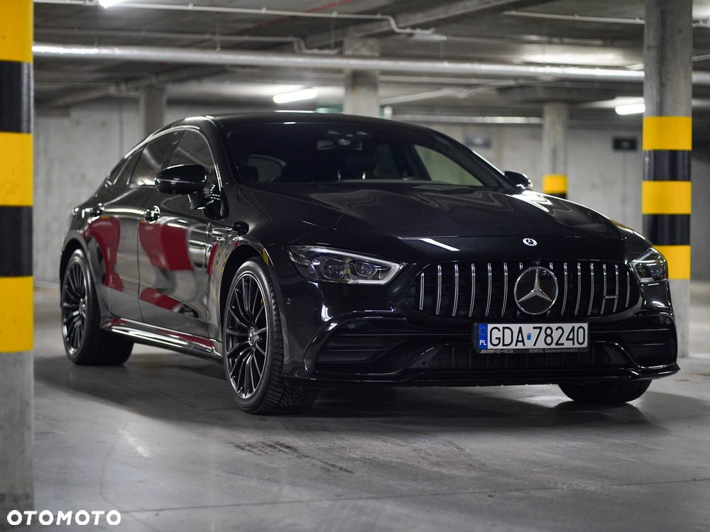 Mercedes-Benz AMG GT - 16