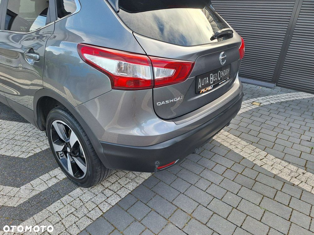 Nissan Qashqai 1.6 DIG-T N-Connecta - 34