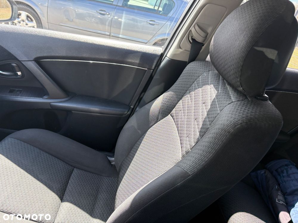 Toyota Avensis 2.2 D-4D Prestige - 16