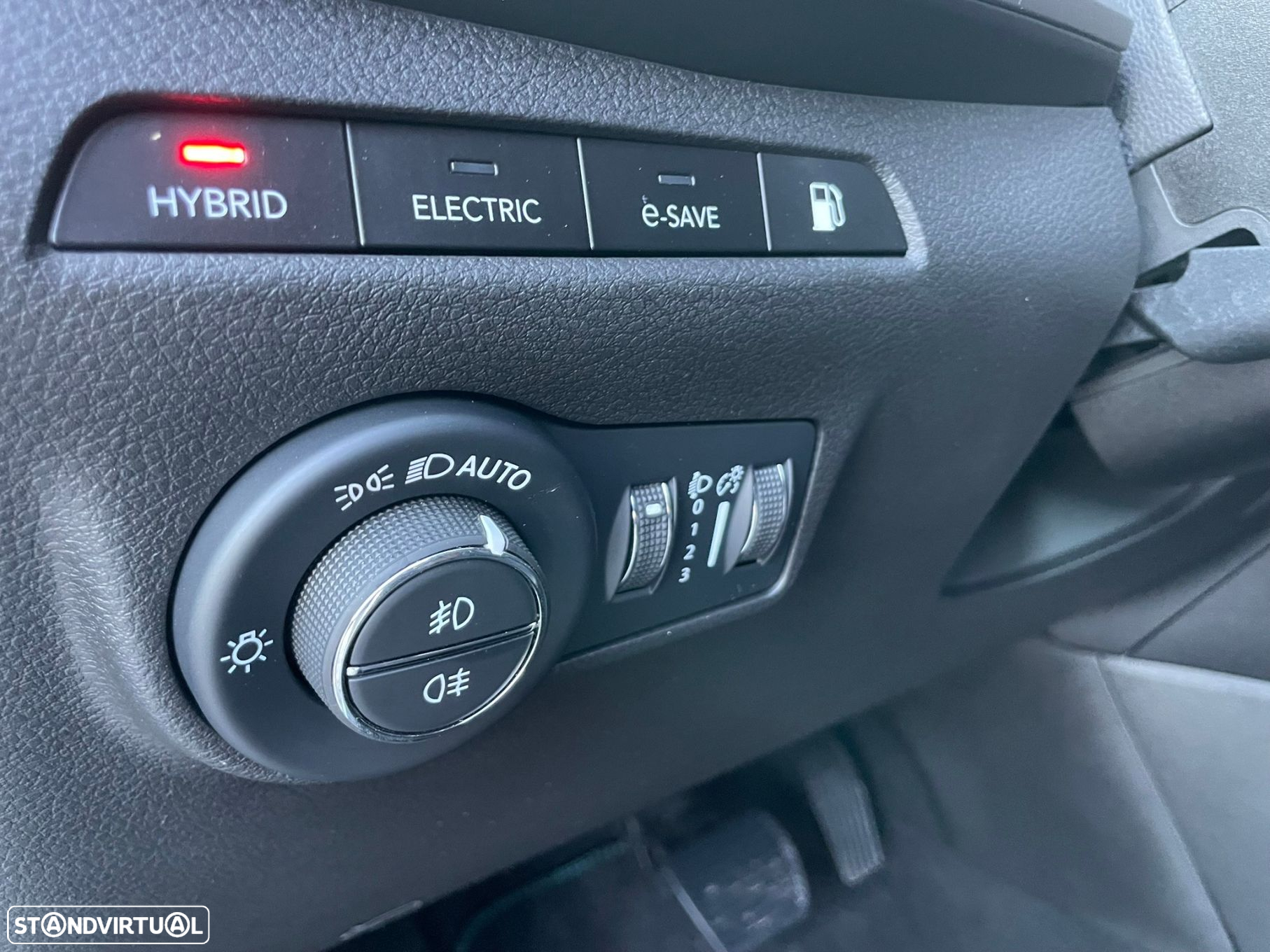 Jeep Compass - 31