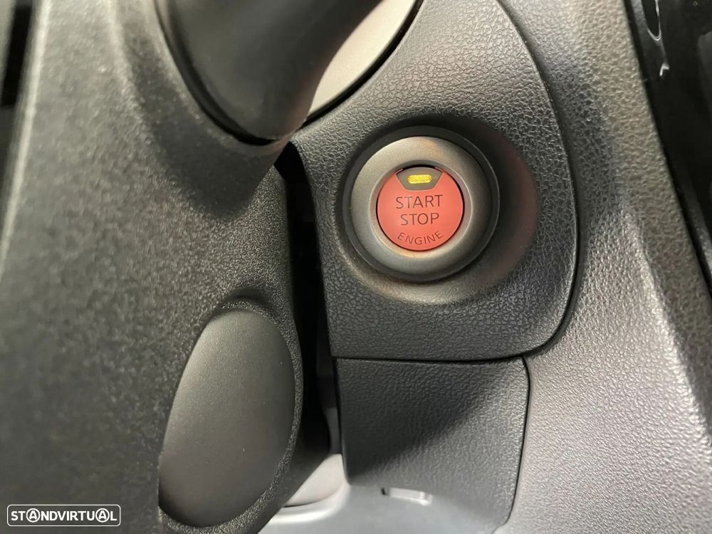 Nissan Juke - 12