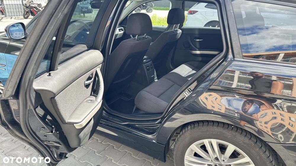 BMW Seria 3 - 8