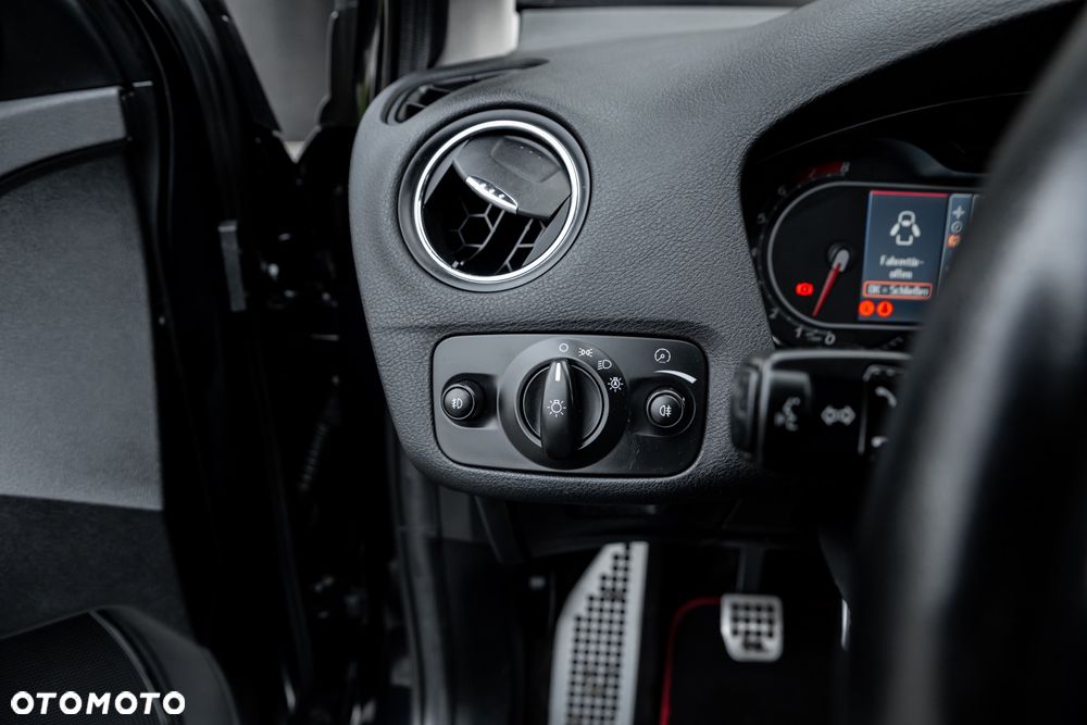 Ford Mondeo 2.5 Titanium S - 26