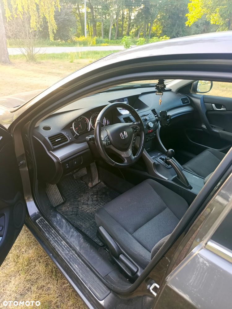 Honda Accord - 6