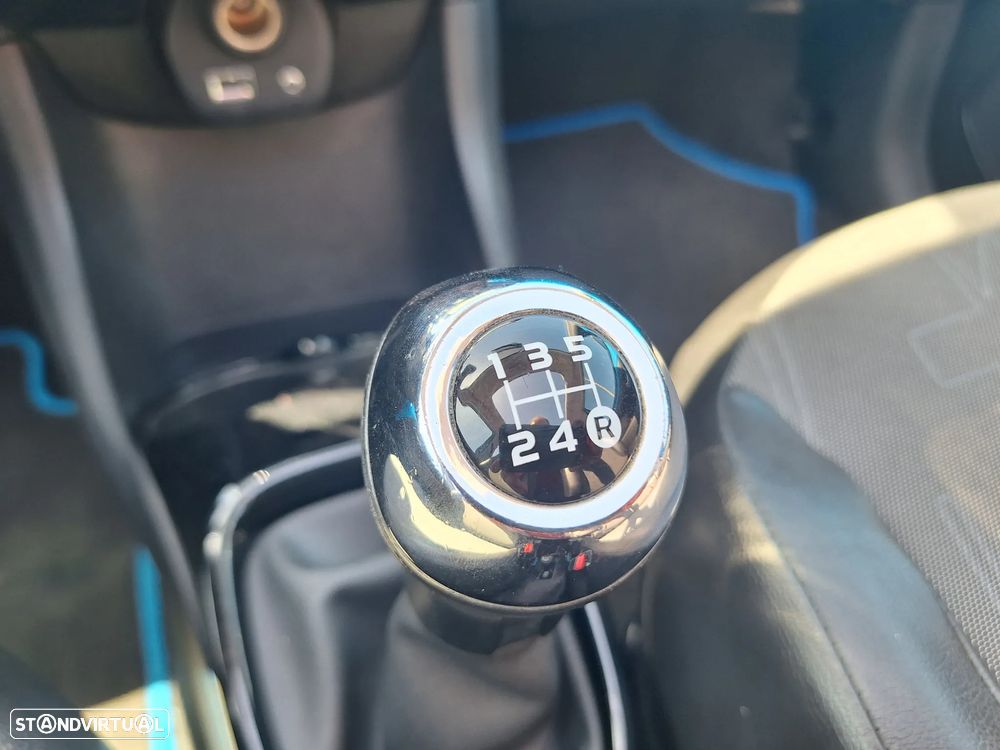Toyota Aygo 1.0 X-Wave - 26