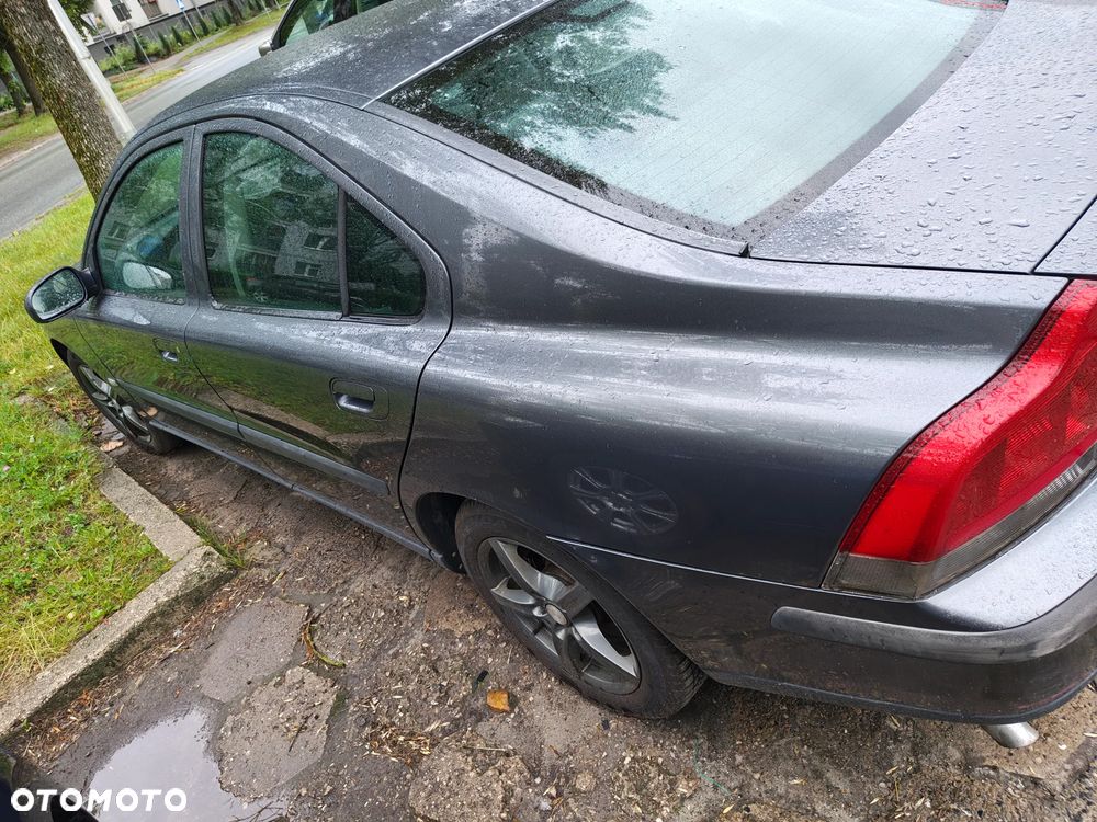 Volvo S60 2.4 Comfort - 6
