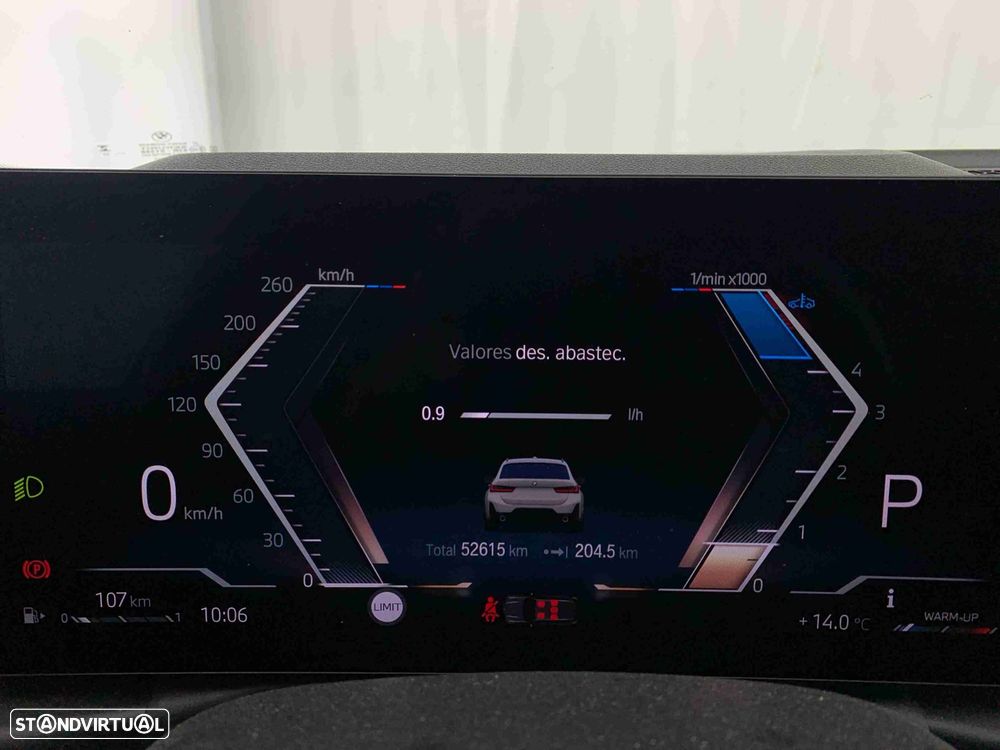 BMW 320 d Touring Pack Desportivo M Auto - 8