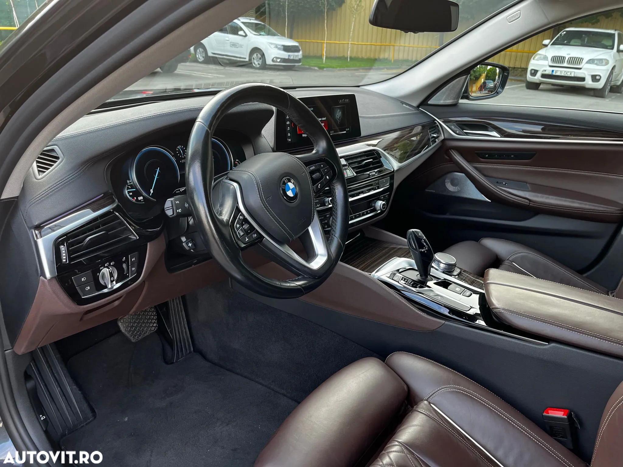 BMW Seria 5 520d Aut. Luxury Line - 6