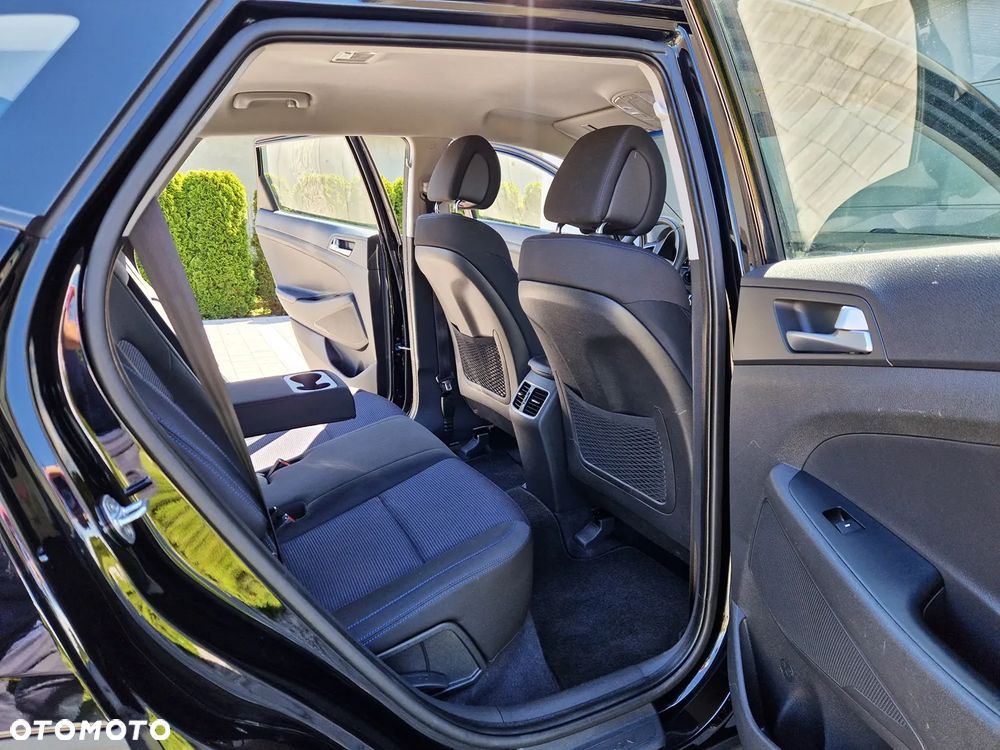 Hyundai Tucson blue 1.6 GDi 2WD Navi - 21