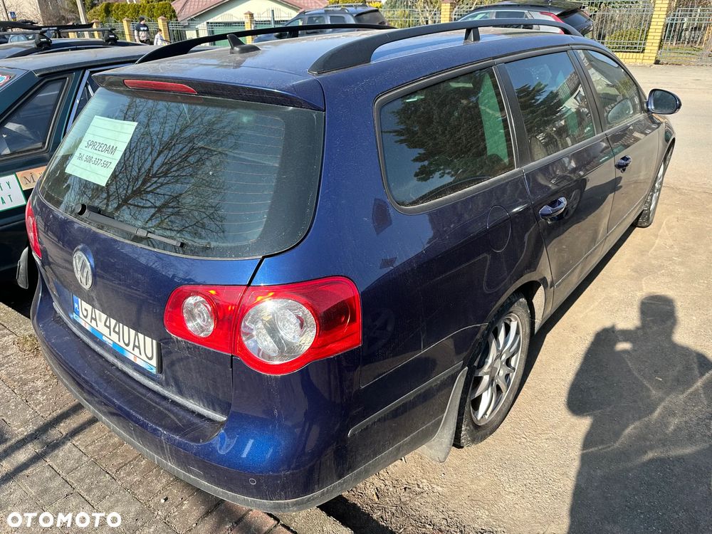 Volkswagen Passat 1.9 TDI DPF Trendline - 7